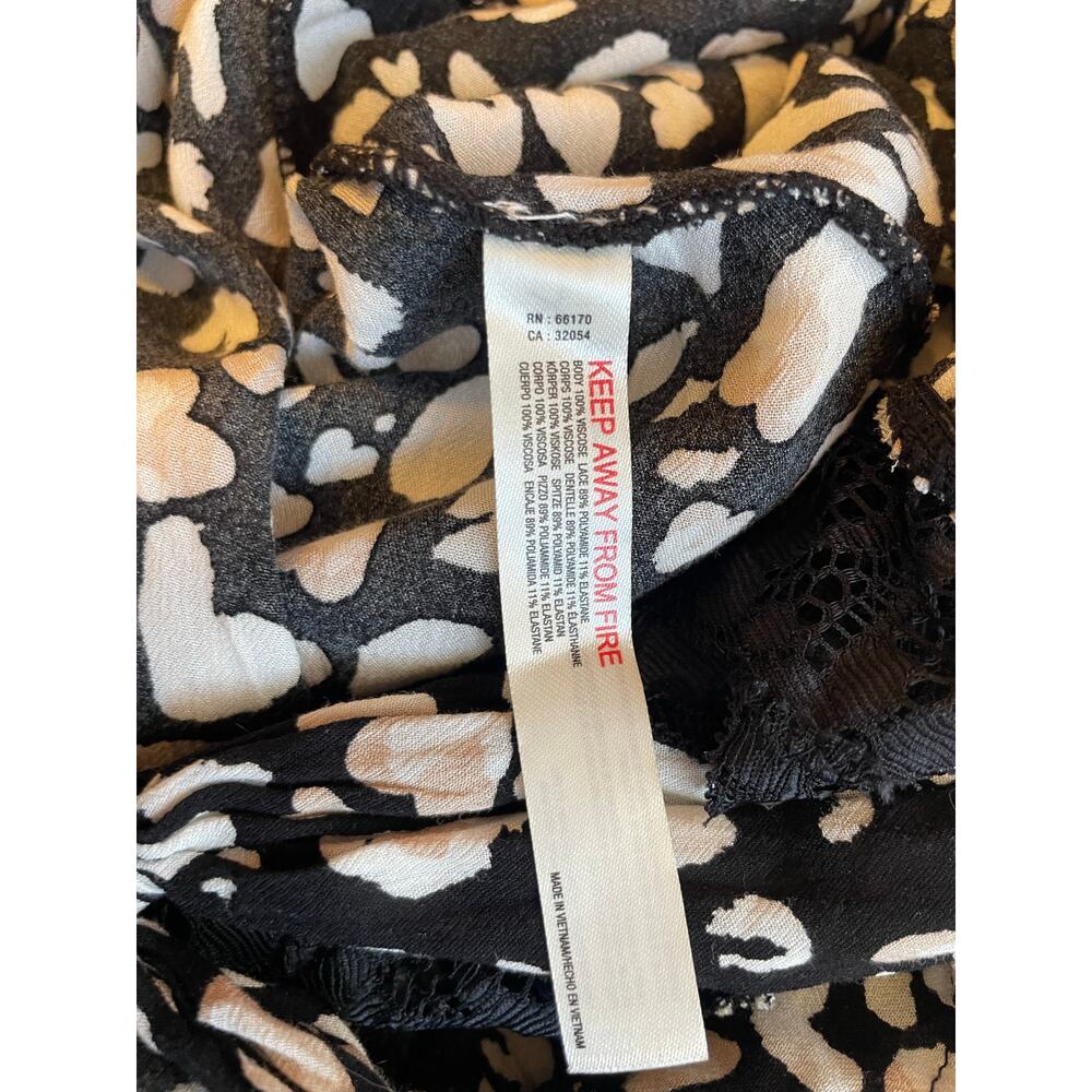 Free People Bare It All Bodysuit Black & White Combo Draped Back V Neck Medium - Picture 12 of 15